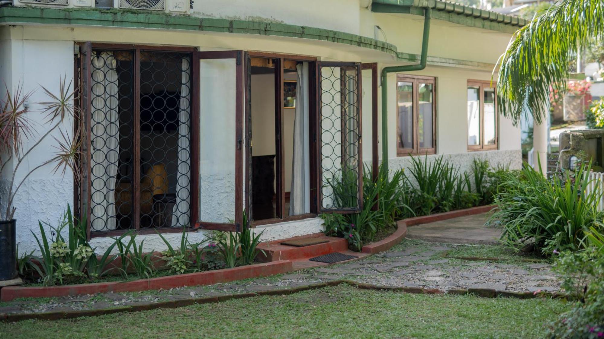 Kandy Boutique Villa By Fortuna Bungalows Exteriér fotografie